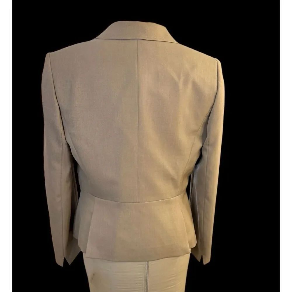 TAHARI Brown Tan Wool Belt Detail 2-Button Blazer Sz. 12 Career Professional - Picture 9 of 16
